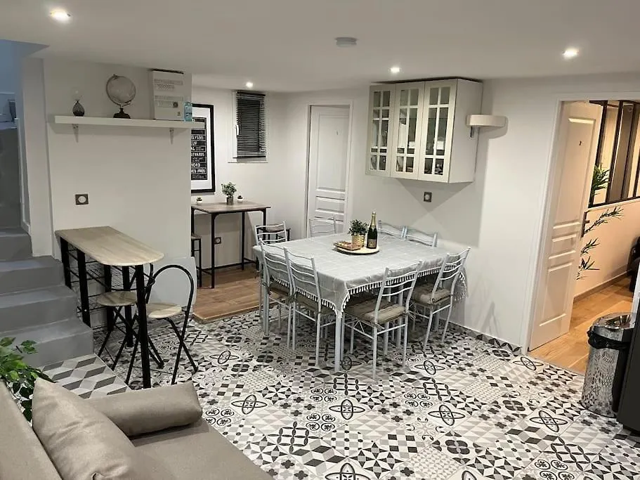 B0 Appart 2022 - 10Min Paris/Expo - 5 Rooms/6 Beds Bagneux  0*, Bagneux (Hauts-de-Seine) Frankrijk